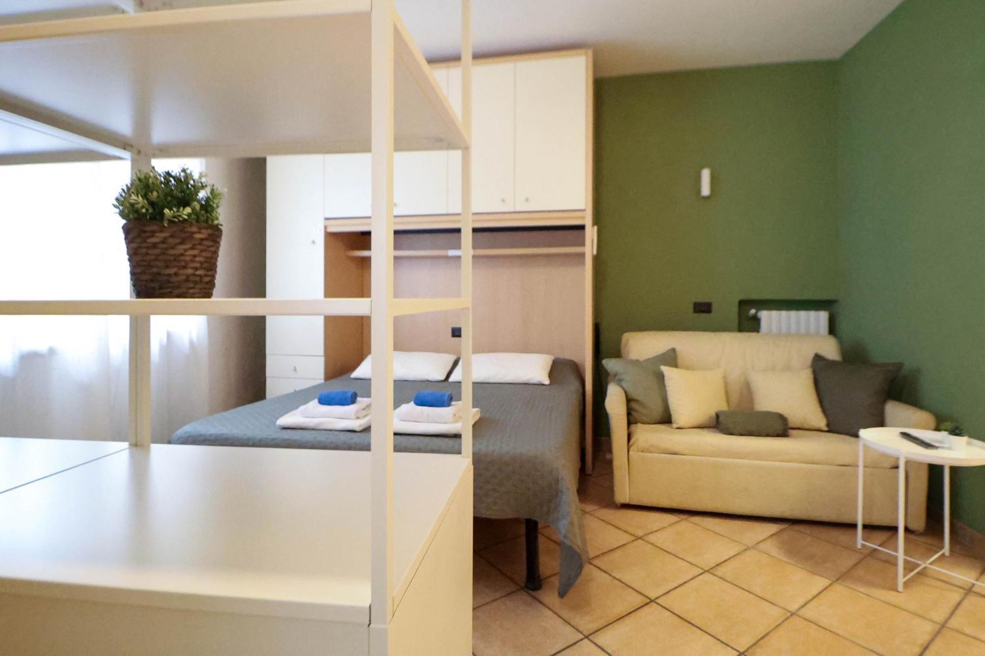 Nel Centro Di Desenzano Leilighet Desenzano del Garda Eksteriør bilde
